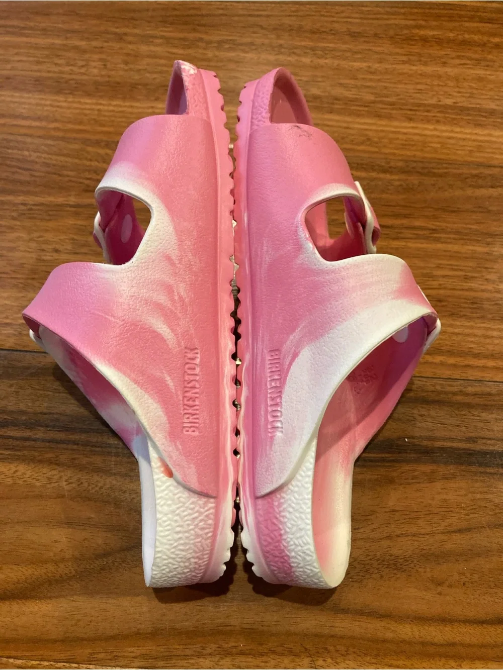 Birkenstock girls shoes size 32/L1 Pink & White